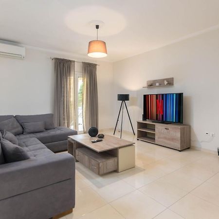 Апартаменти Διωροφη Μεζονετα-2Km Απο Το Κεντρο-Iliana House Alepou Екстер'єр фото