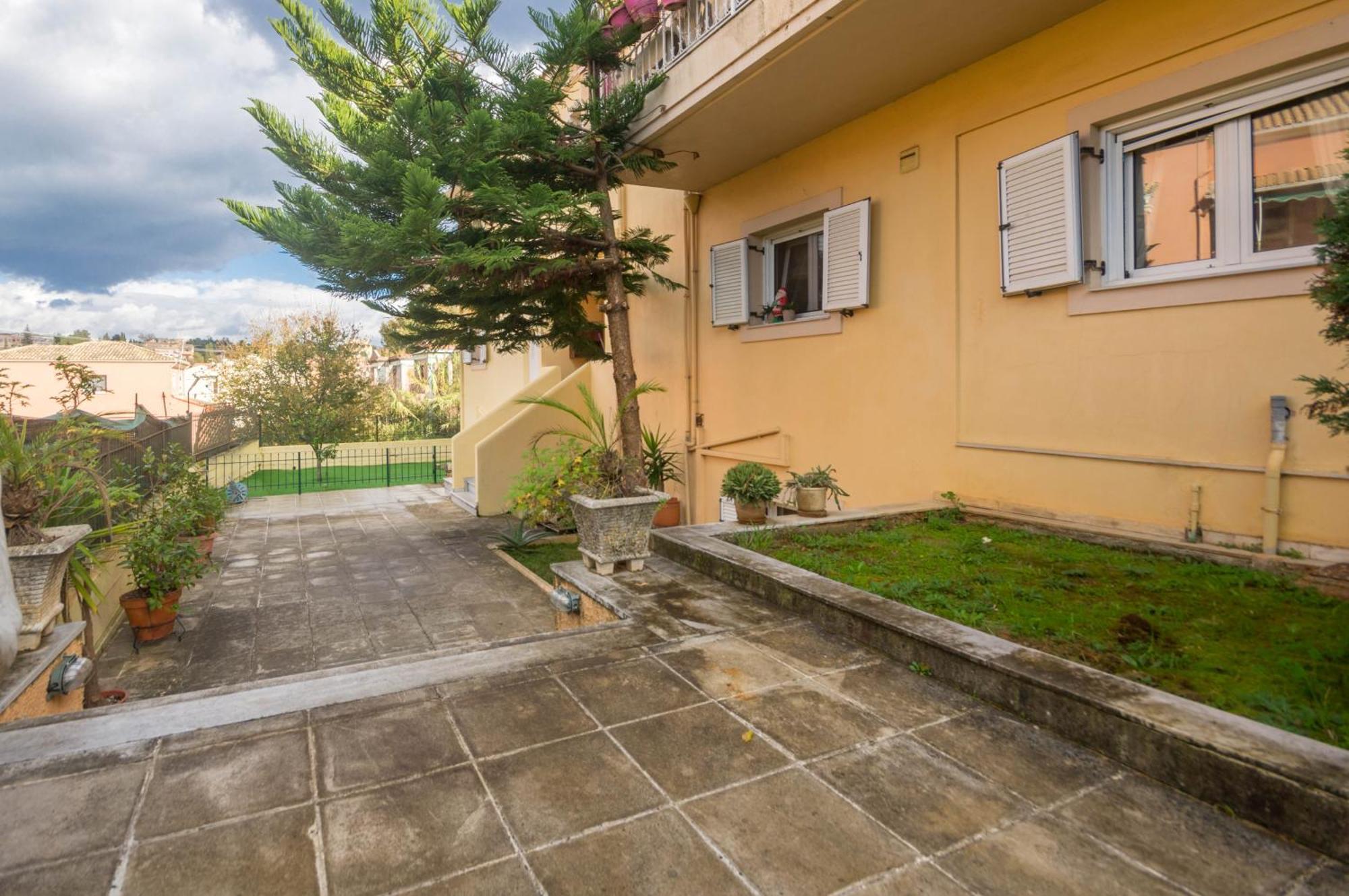 Апартаменти Διωροφη Μεζονετα-2Km Απο Το Κεντρο-Iliana House Alepou Екстер'єр фото