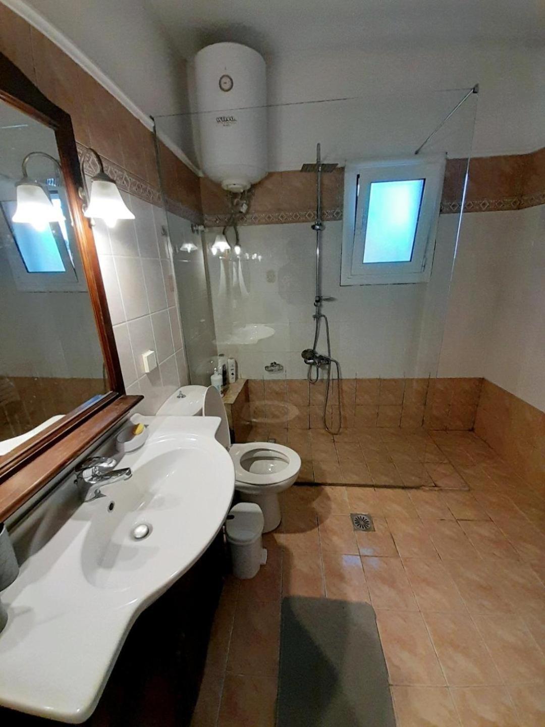 Апартаменти Διωροφη Μεζονετα-2Km Απο Το Κεντρο-Iliana House Alepou Екстер'єр фото